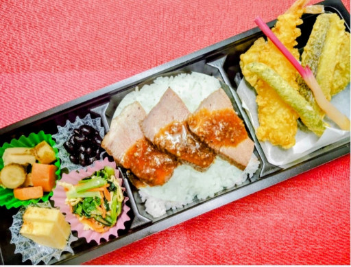 和牛の柔らかさとジューシーさを堪能。高級感あふれる特選和牛と彩豊かな付け合わせ。食欲も満たす贅沢御膳。
