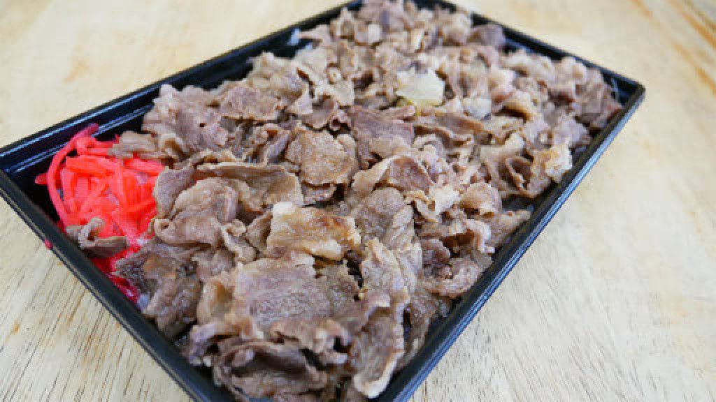 国産の和牛を使った自慢の牛丼です